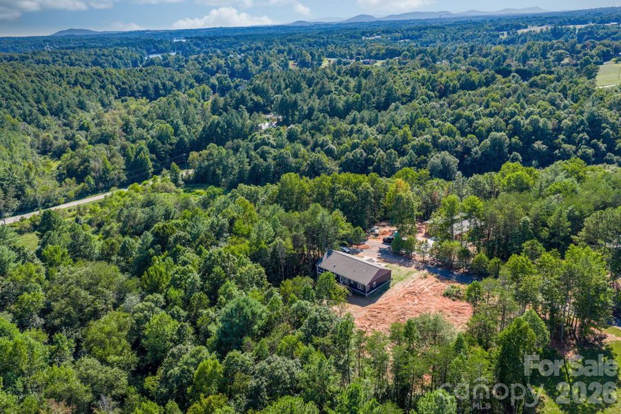 Natural landscape and outdoor views near  in Hickory (Image 26).