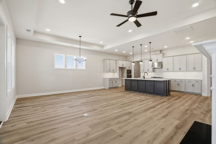 Great Room & Kitchen Great Room & Kitchen