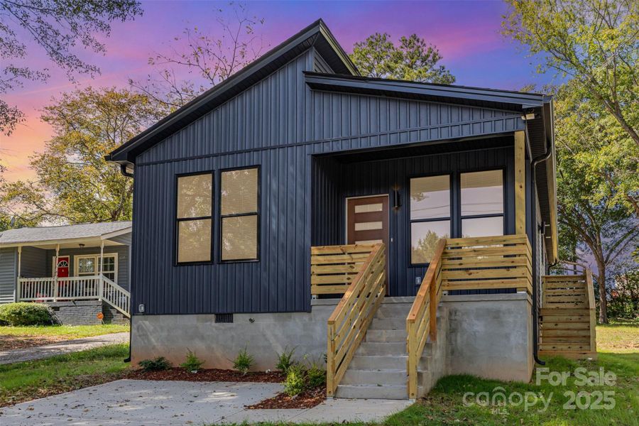 Front exterior of a new home in , Gastonia, NC, highlighting curb appeal (Image 1). Front exterior of a new home in , Gastonia, NC, highlighting curb appeal (Image 1).