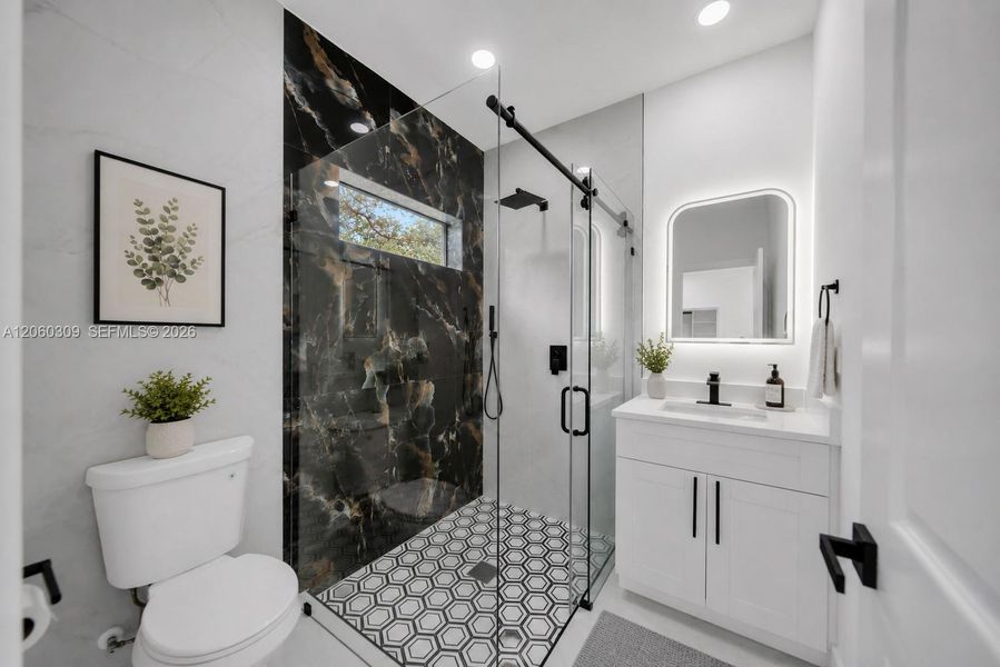 Furnished interior view inside a new home in , Lehigh Acres (Image 14).