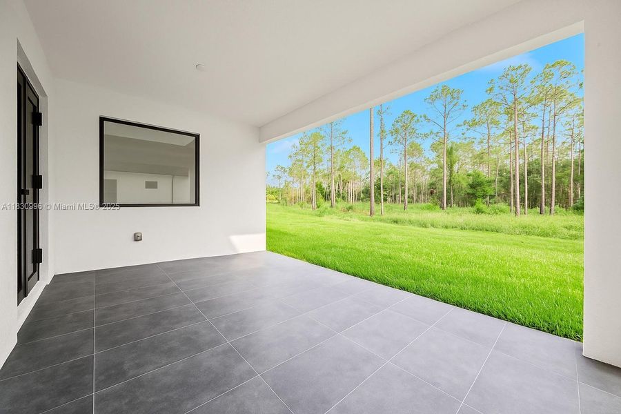 Exterior details and patio area of a home in , Naples (Image 22).
