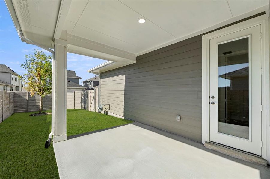 25. 3117 Eddington - Patio 25. 3117 Eddington - Patio