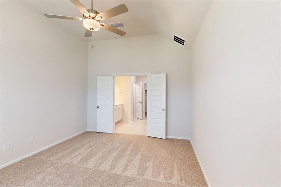 Spacious, unfurnished interior of a new home in Sagebrook, Argyle (Image 34). Spacious, unfurnished interior of a new home in Sagebrook, Argyle (Image 34).