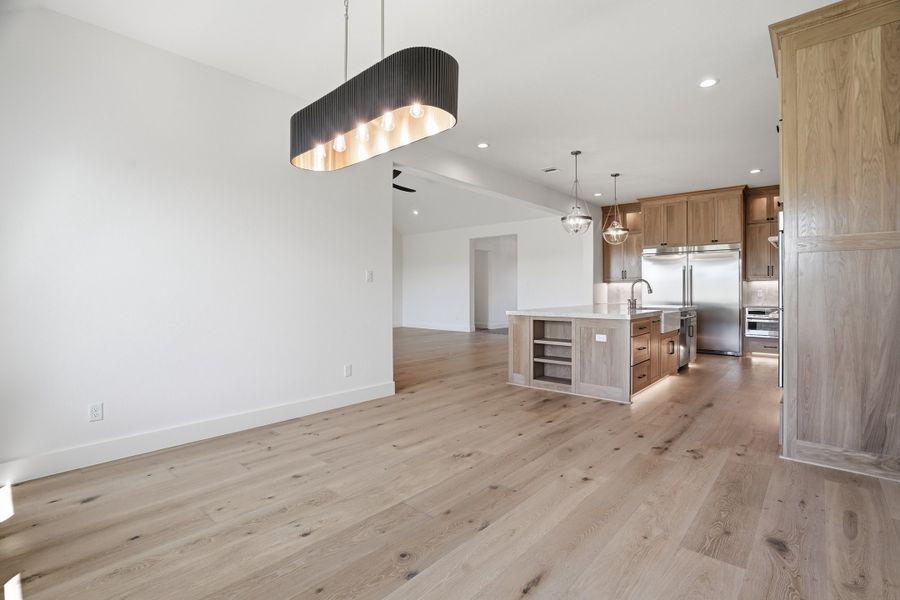 Spacious, unfurnished interior of a new home in Summit Ranch, Aledo (Image 24).