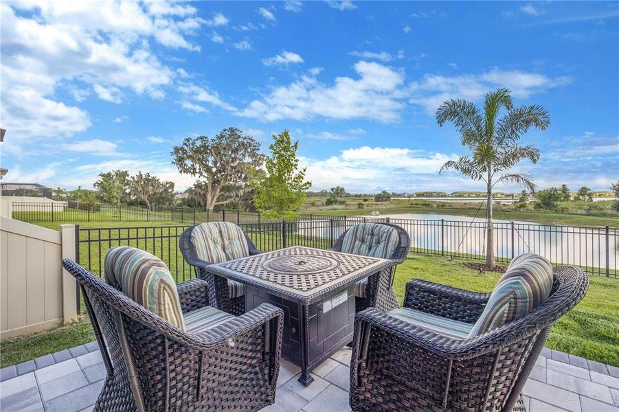 Exterior details and patio area of a home in , Wesley Chapel (Image 38).