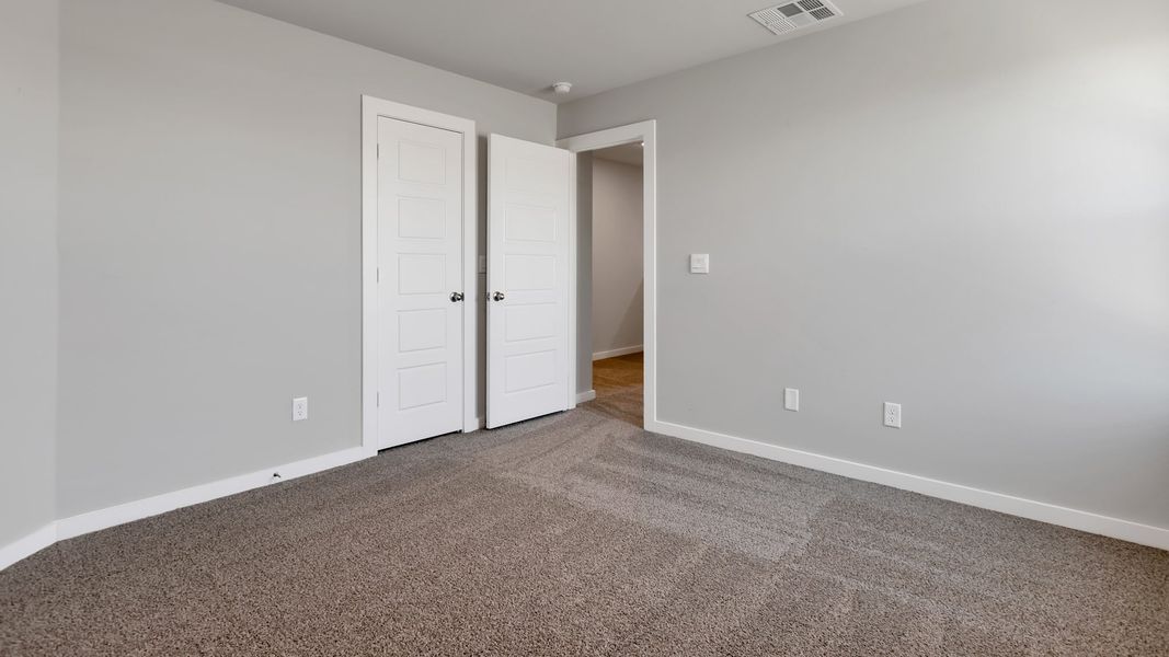 Spacious, unfurnished interior of a new home in Overlook West, Wolfforth (Image 27).