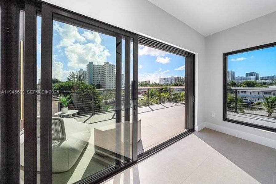 Exterior details and patio area of a home in , Pompano Beach (Image 29). Exterior details and patio area of a home in , Pompano Beach (Image 29).