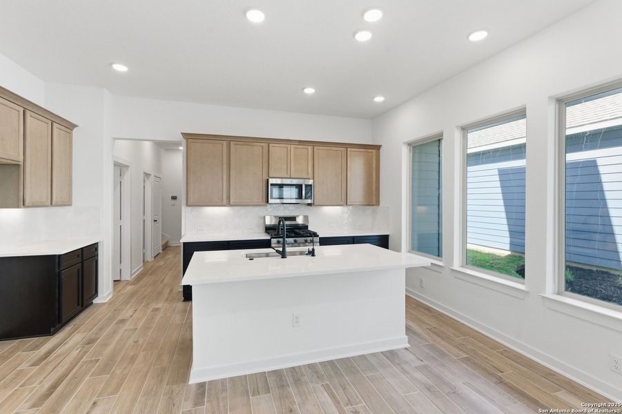 Furnished interior view inside a new home in The Crossvine – Garden Homes, Schertz (Image 10). Furnished interior view inside a new home in The Crossvine – Garden Homes, Schertz (Image 10).