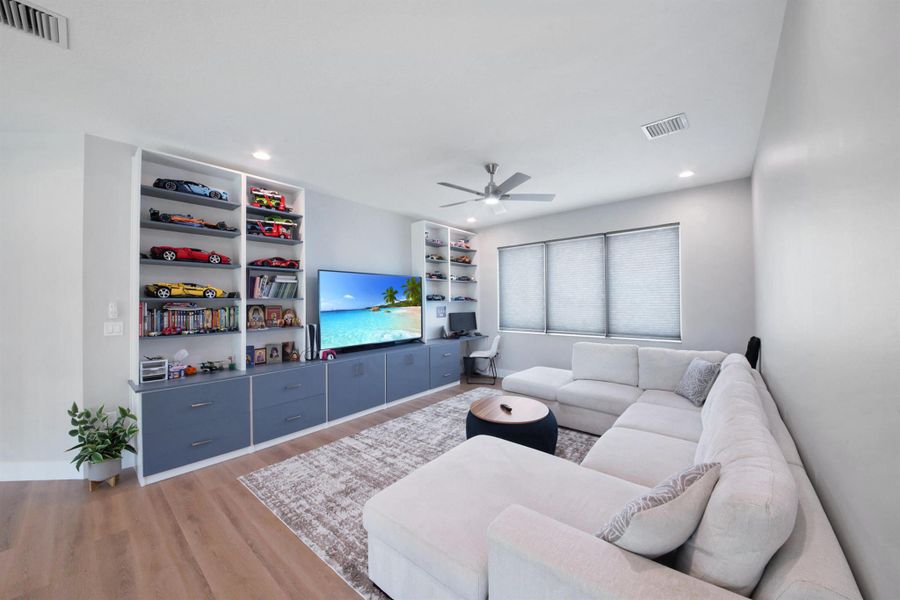 Furnished interior view inside a new home in , Boca Raton (Image 44).
