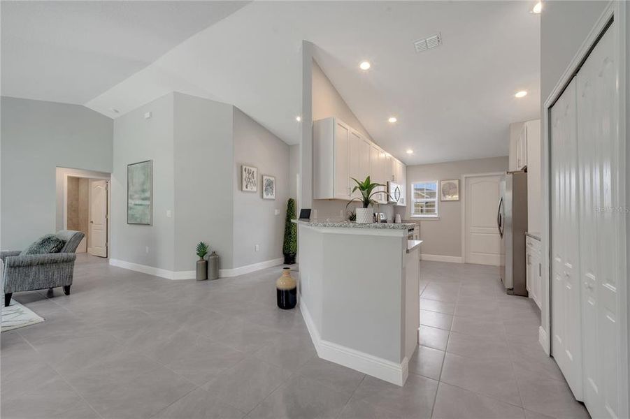 Furnished interior view inside a new home in , Kissimmee (Image 9).
