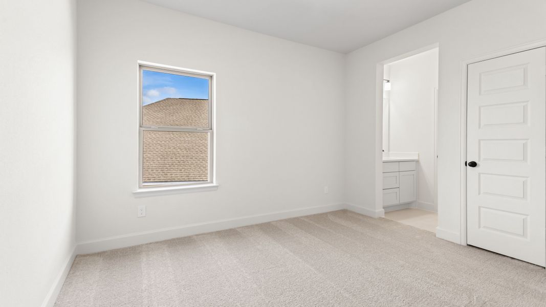 Spacious, unfurnished interior of a new home in Bridgeland, Cypress (Image 33).