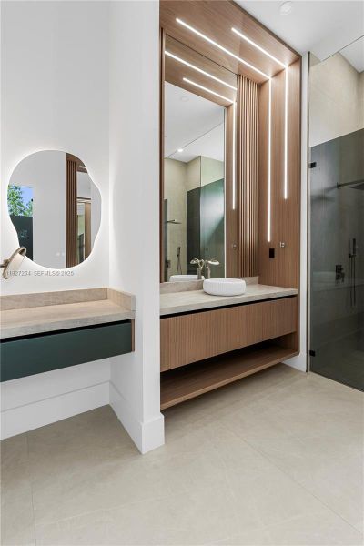 Furnished interior view inside a new home in , Cape Coral (Image 12). Furnished interior view inside a new home in , Cape Coral (Image 12).