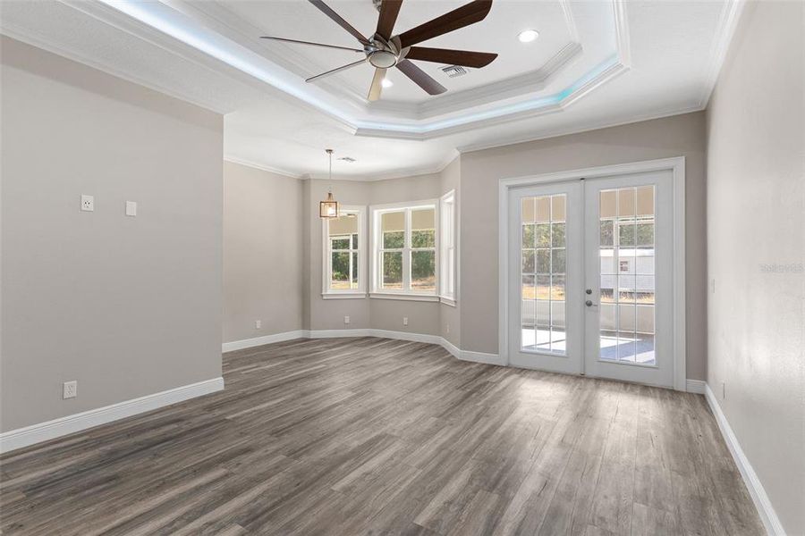 Spacious, unfurnished interior of a new home in , Ocala (Image 38).