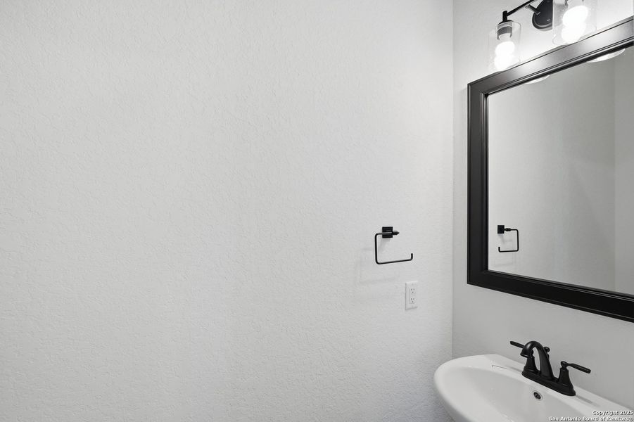 Image 44 of a home in Caliza Reserve. Image 44 of a home in Caliza Reserve.