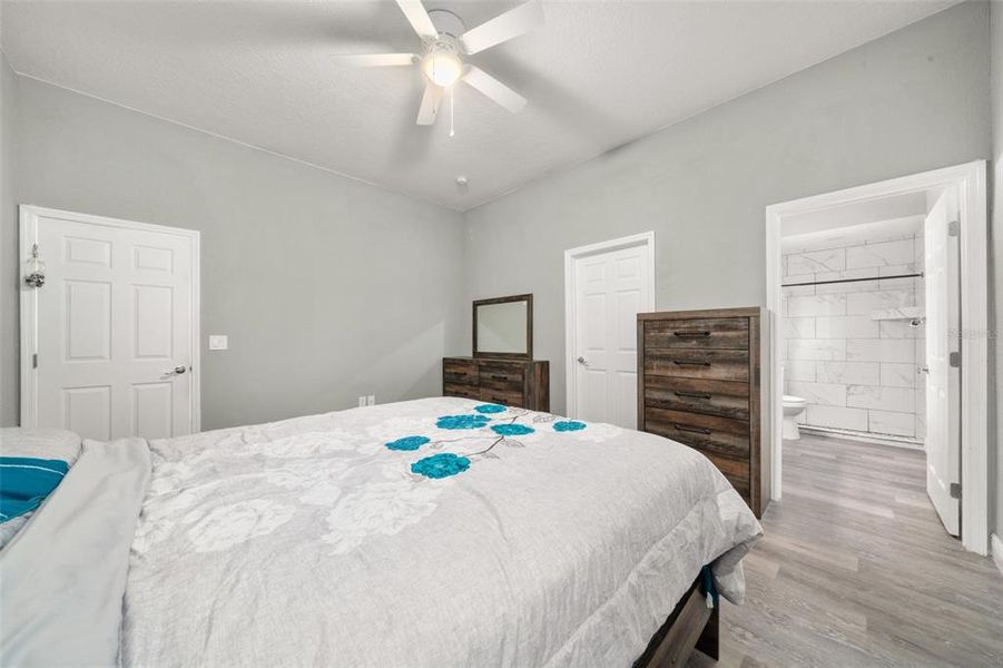 Furnished interior view inside a new home in , Avon Park (Image 34).