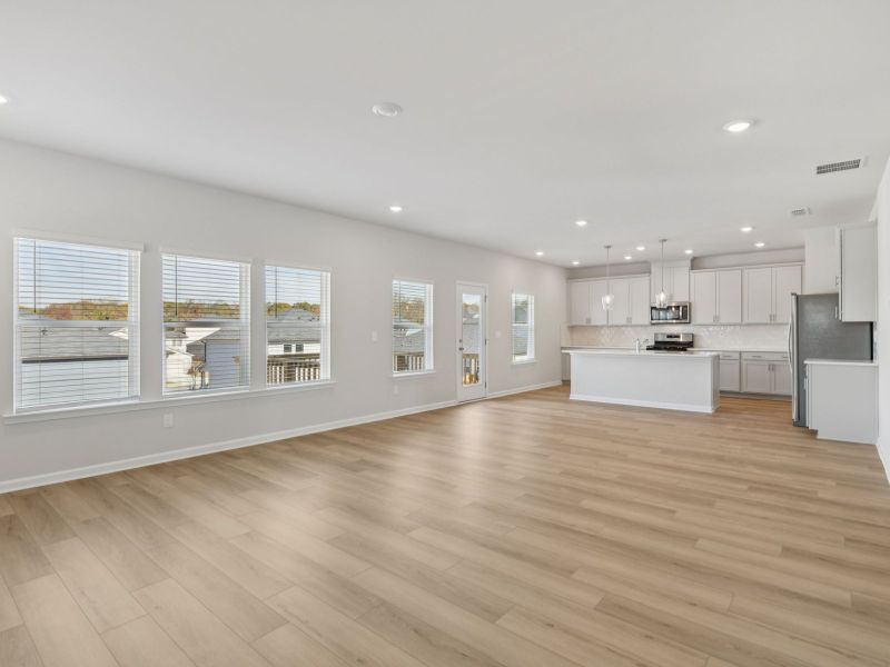 Spacious, unfurnished interior of a new home in River Pointe, Monroe (Image 12). Spacious, unfurnished interior of a new home in River Pointe, Monroe (Image 12).