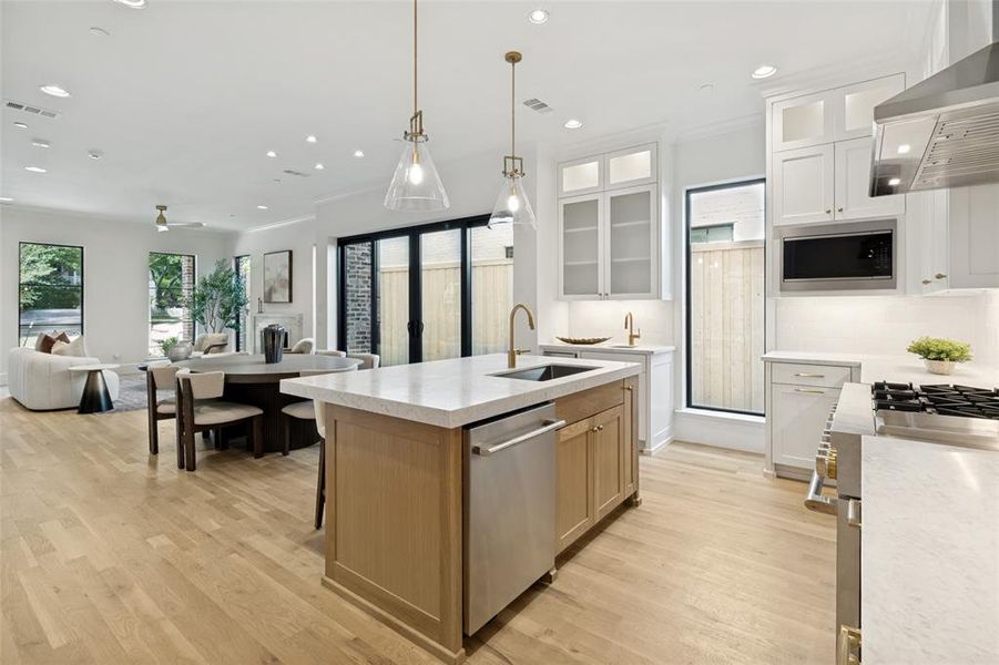 Kitchen open to the Dining Area