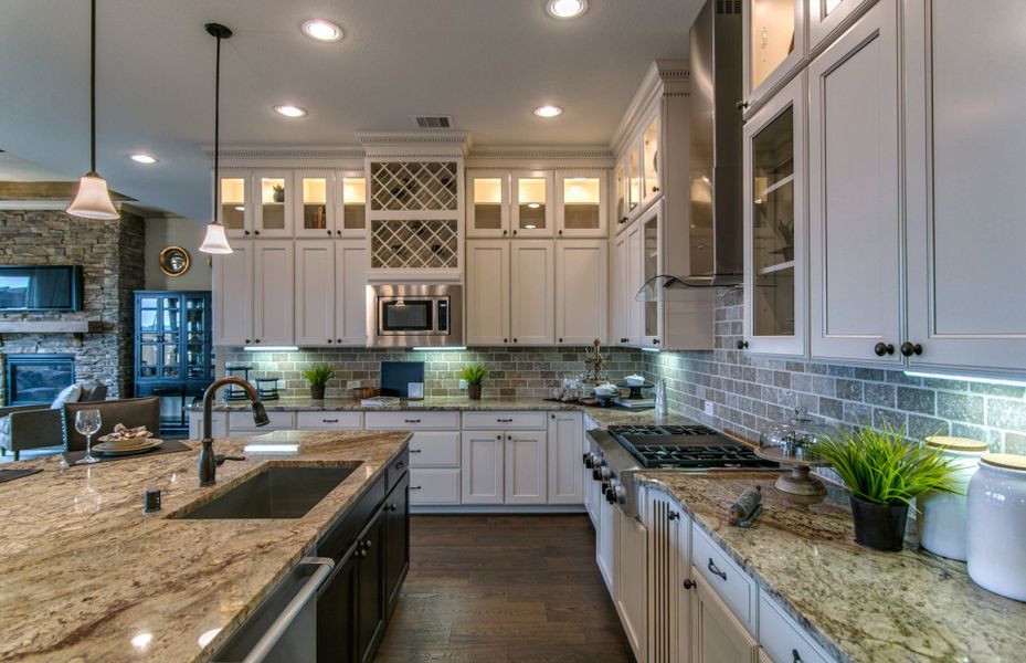 Abundant Cabinet Space