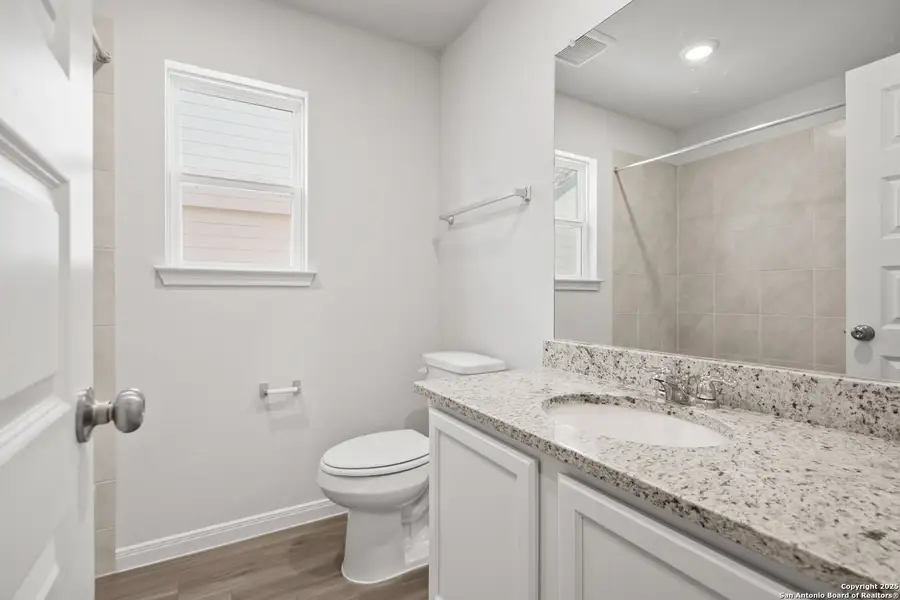 Furnished interior view inside a new home in Swenson Heights, Seguin (Image 10).
