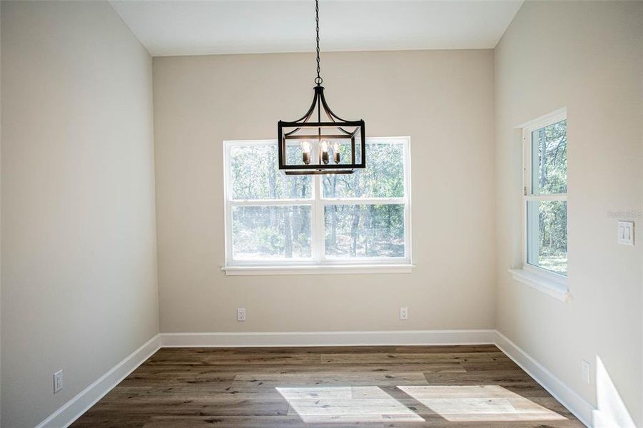 Spacious, unfurnished interior of a new home in , Weeki Wachee (Image 23).