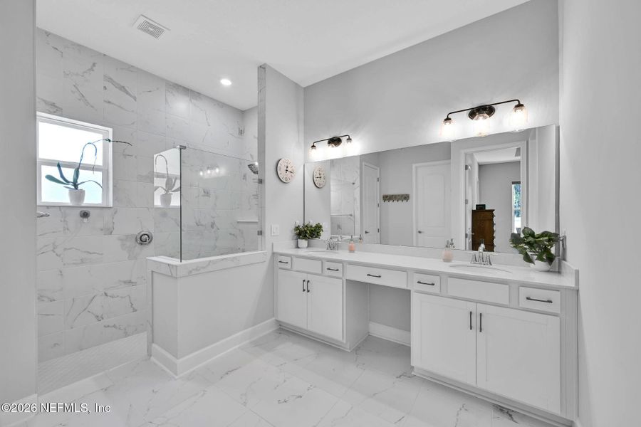 Furnished interior view inside a new home in , Yulee (Image 46).