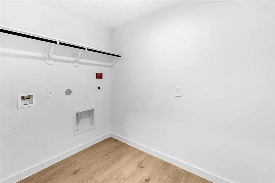 Spacious, unfurnished interior of a new home in Tamarron, Fulshear (Image 10). Spacious, unfurnished interior of a new home in Tamarron, Fulshear (Image 10).