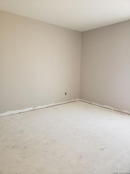 Spacious, unfurnished interior of a new home in , Eagle Pass (Image 3). Spacious, unfurnished interior of a new home in , Eagle Pass (Image 3).