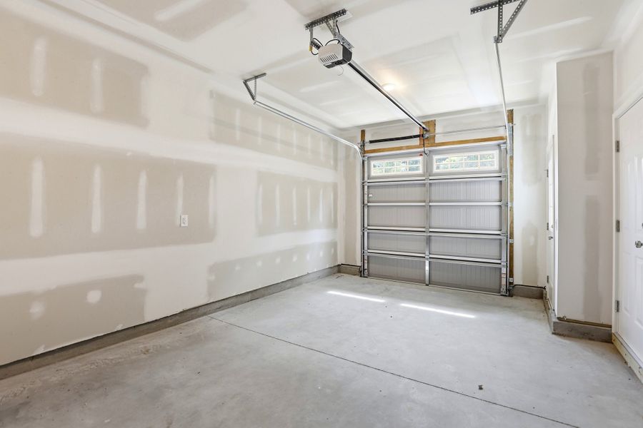 Spacious, unfurnished interior of a new home in Downtown Wilmington Collective, Wilmington (Image 31).