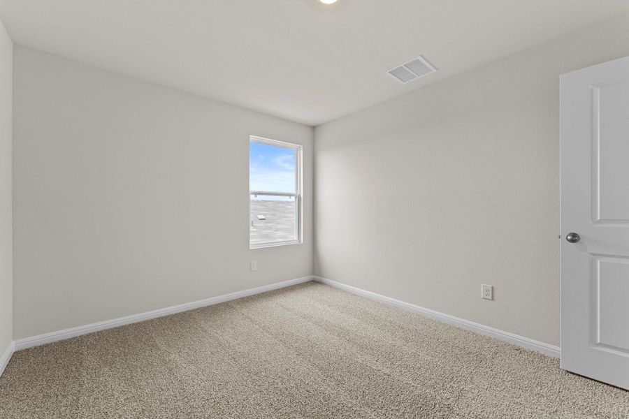Spacious, unfurnished interior of a new home in Whisper South, San Marcos (Image 24).