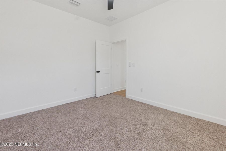 Spacious, unfurnished interior of a new home in , Sanderson (Image 24).