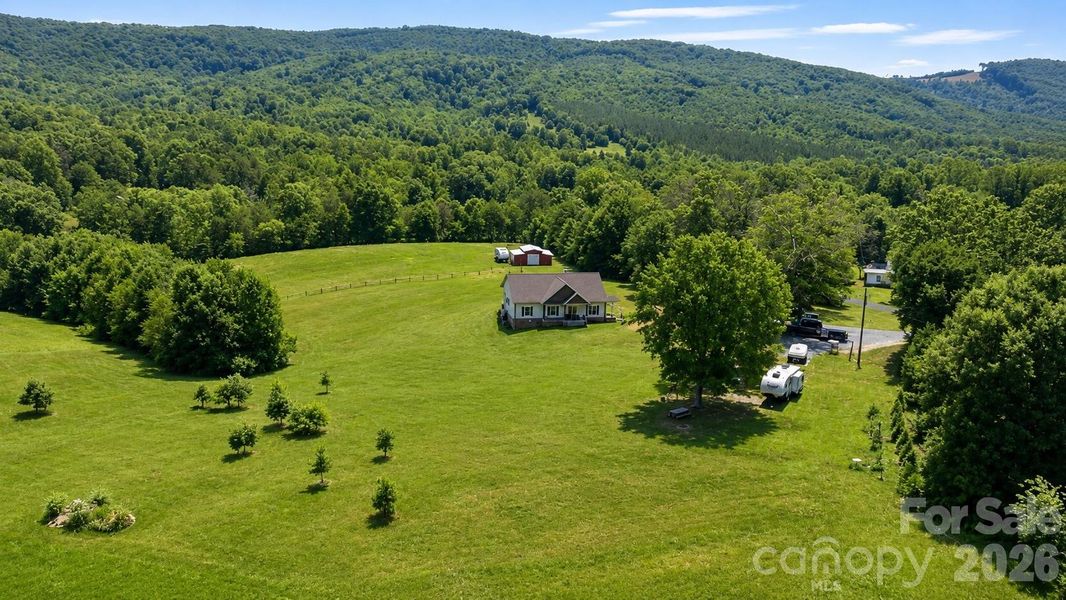 Natural landscape and outdoor views near in Taylorsville (Image 31). Natural landscape and outdoor views near in Taylorsville (Image 31).