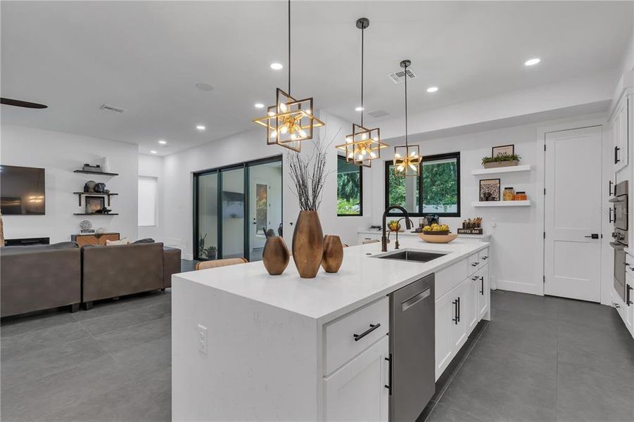 Furnished interior view inside a new home in , Orlando (Image 25).