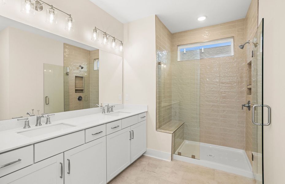 Furnished interior view inside a new home in Del Webb Barton Village, Lebanon (Image 5). Furnished interior view inside a new home in Del Webb Barton Village, Lebanon (Image 5).