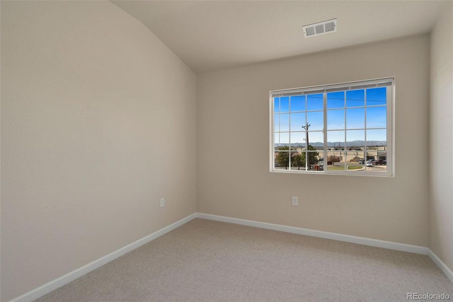 Spacious, unfurnished interior of a new home in , Denver (Image 15).