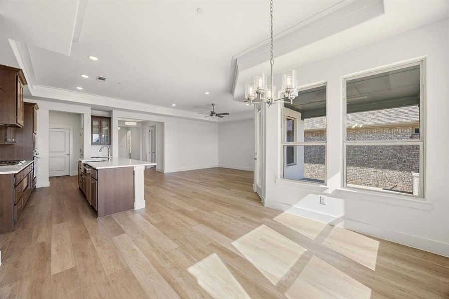 11-web-or-mls-4220-carrera-dr