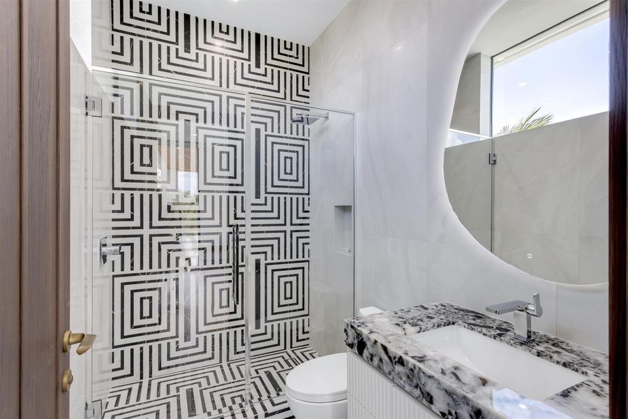 BATHROOM_2_EB