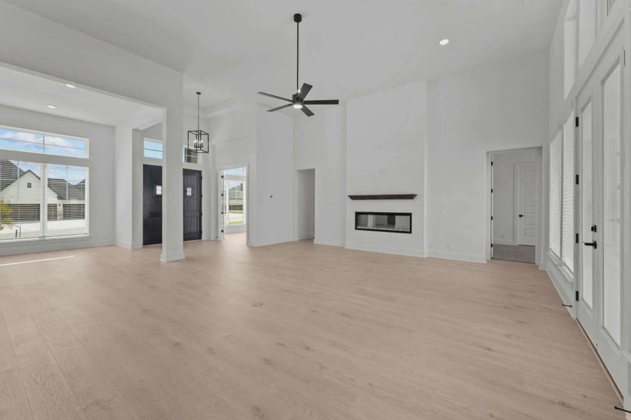 Representative unfurnished interior of a home built from the Ainsley by Chesmar Homes in Heimer Estates at Garden Ridge, Fulshear (Image 16).