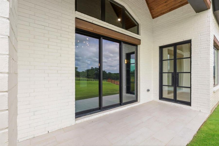 Exterior details and patio area of a home in Harper Estates, Celina (Image 4).