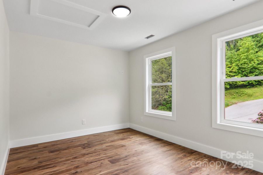 Spacious, unfurnished interior of a new home in , Waynesville (Image 30).