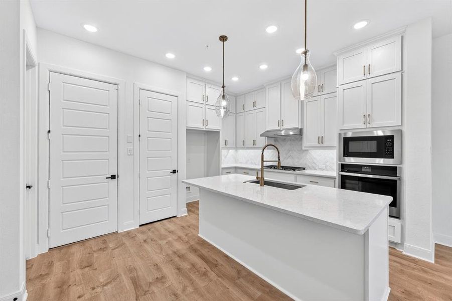 Furnished interior view inside a new home in Hillside at Las Colinas, Irving (Image 14).