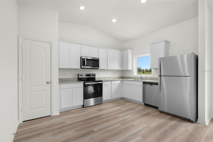 Furnished interior view inside a new home in Tula Parc, Astatula (Image 7). Furnished interior view inside a new home in Tula Parc, Astatula (Image 7).