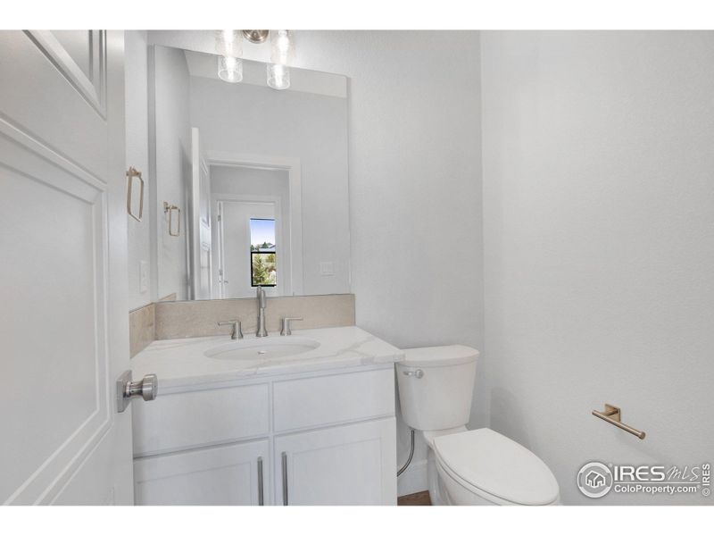 A convenient powder bath, right off the kitchen/dining/living room