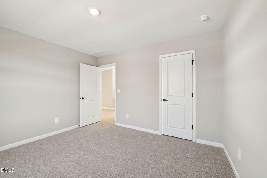 33-web-or-mls-Raleigh - Watkins Glen - 3