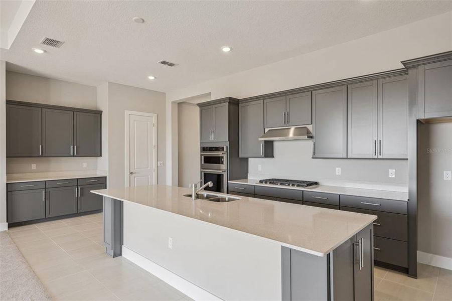 Furnished interior view inside a new home in , Clermont (Image 6). Furnished interior view inside a new home in , Clermont (Image 6).