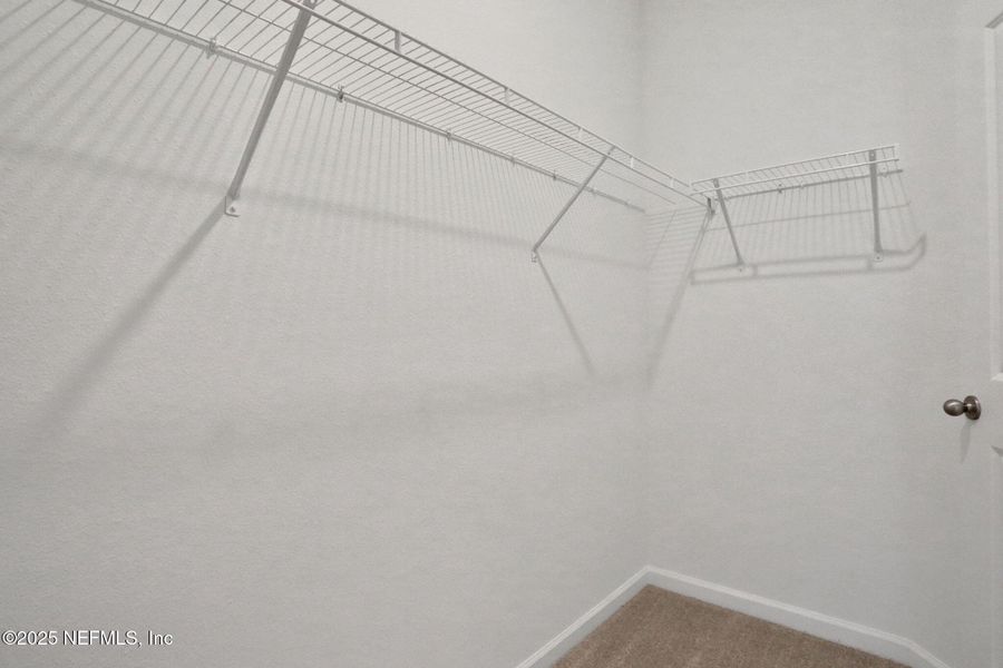 Spacious, unfurnished interior of a new home in Bellbrooke, Jacksonville (Image 45).