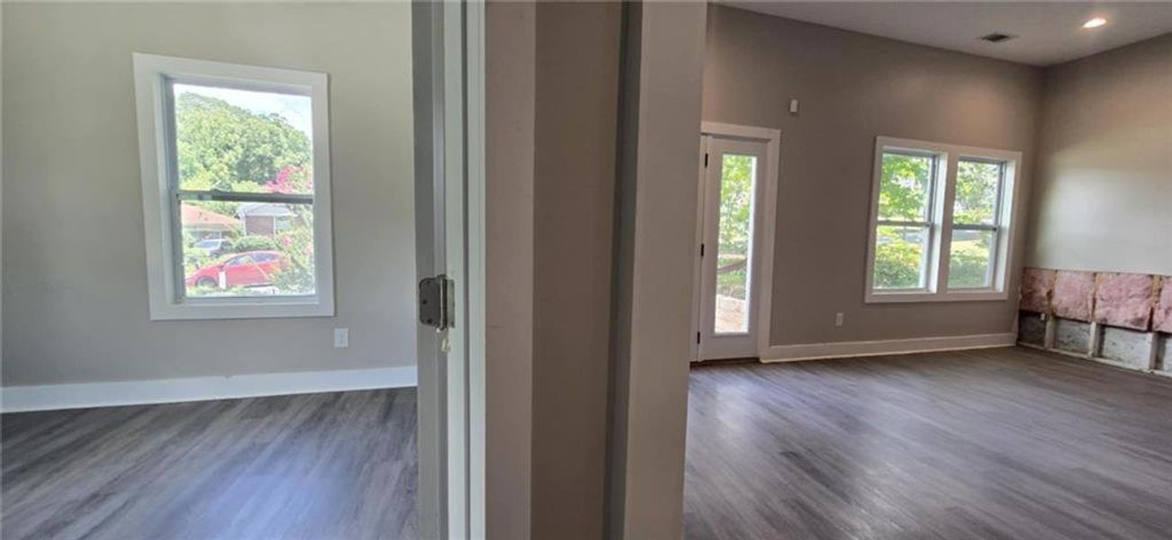 Image 29 of a home in .