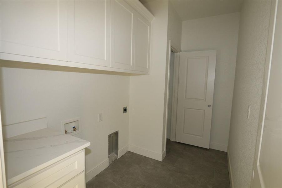 Image 18 of a home in .