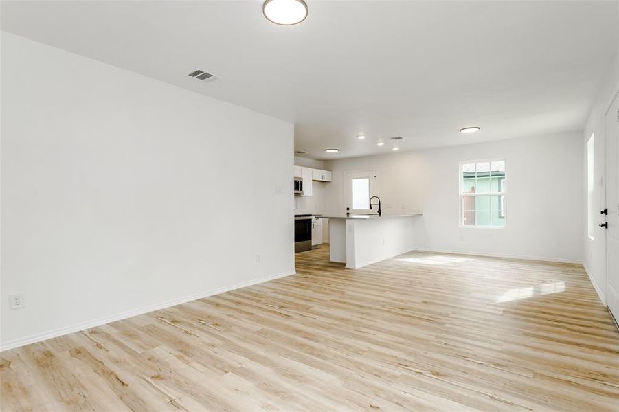 Spacious, unfurnished interior of a new home in , Bonham (Image 17). Spacious, unfurnished interior of a new home in , Bonham (Image 17).