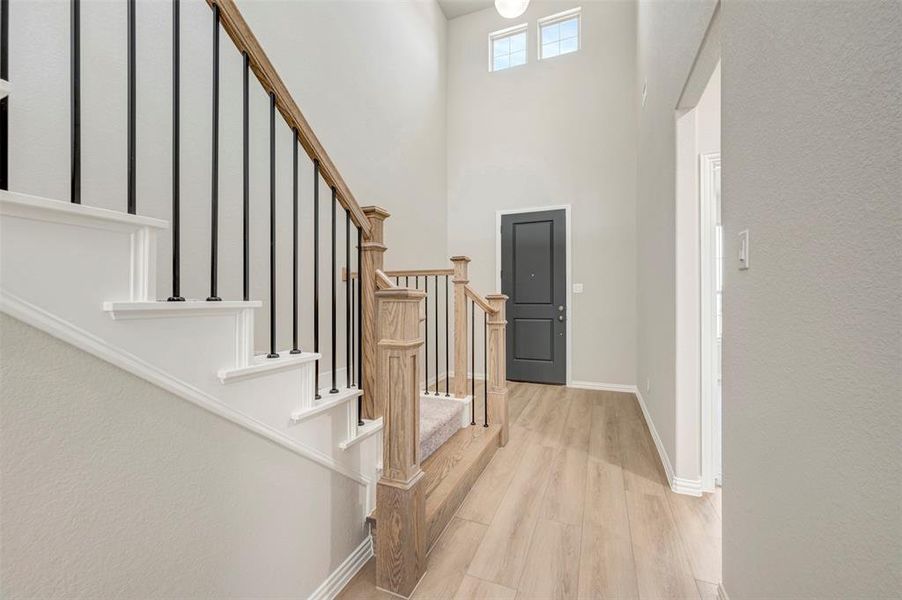 Spacious, unfurnished interior of a new home in Lily Creek at Sutton Fields, Aubrey (Image 24).