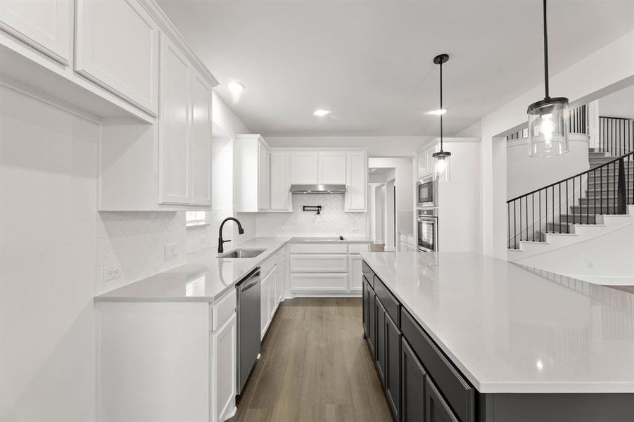 1831 Orlando-Kitchen-3 1831 Orlando-Kitchen-3